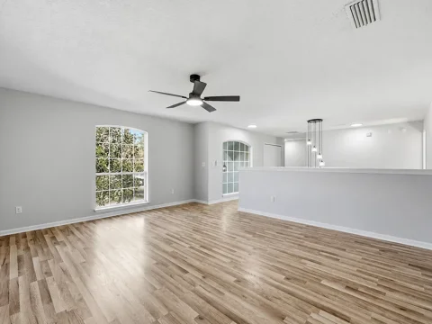 Flooring — Complete renovation — Flowers St — photo 8