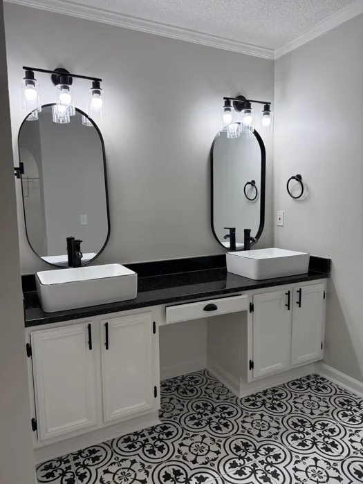 Complete renovation — Barnaby St — photo 4